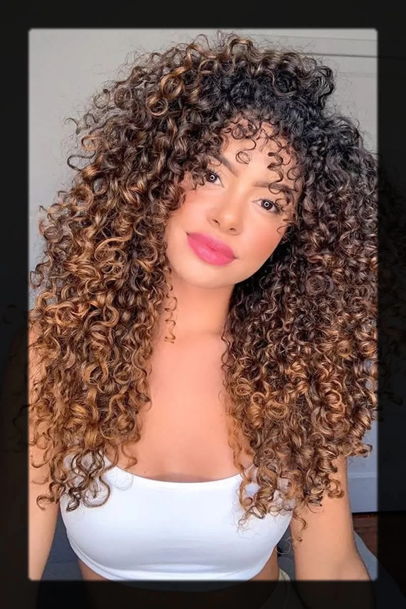 classic Hairstyles For Curly Hair